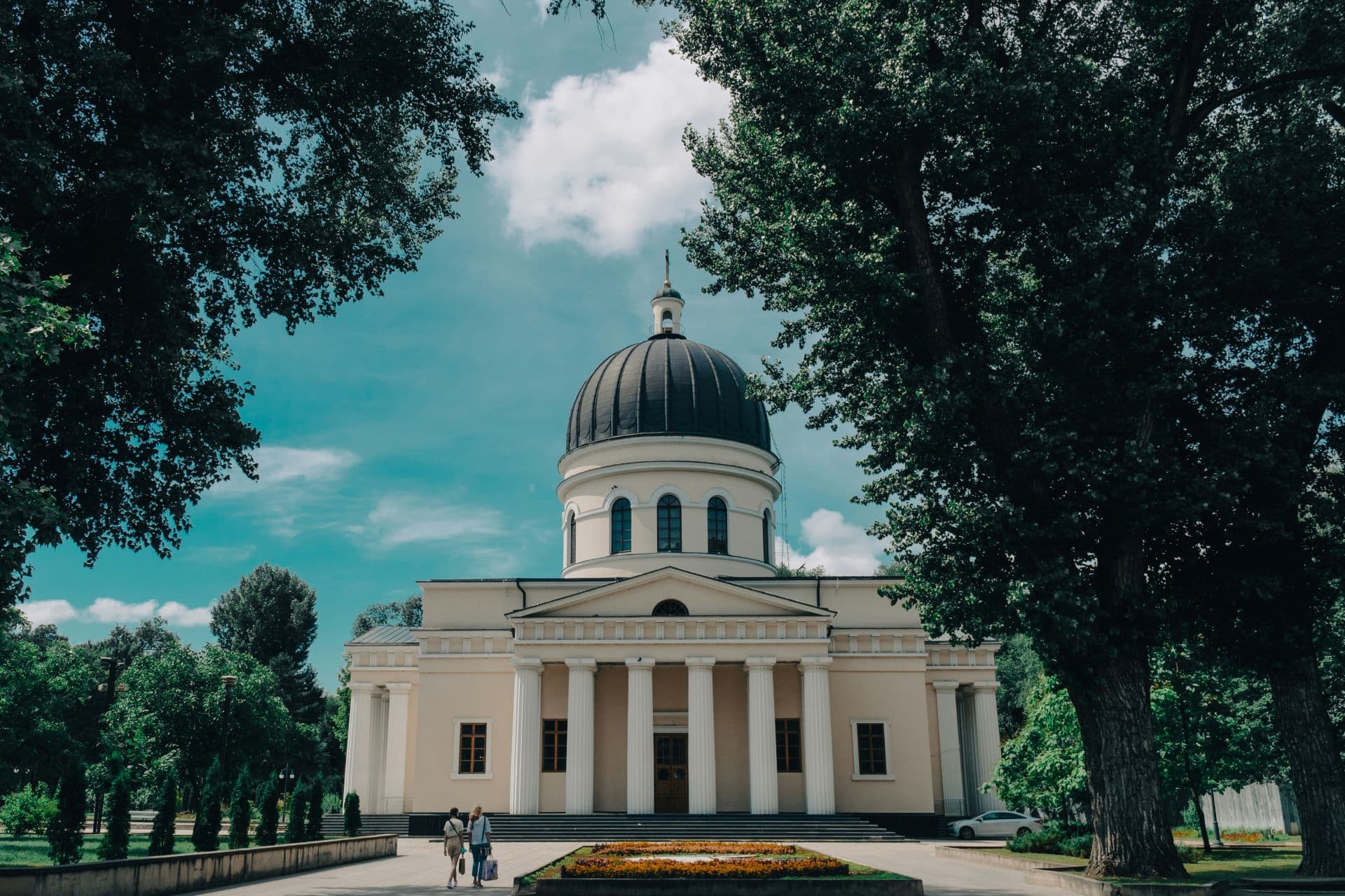 Flying To Moldova